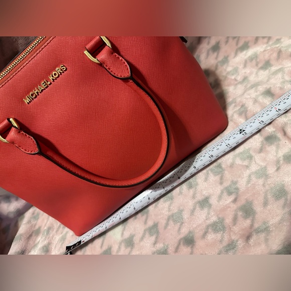 Michael Kors handbag - Picture 15 of 16